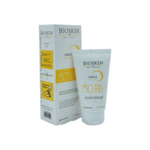 فلوئیدضدآفتاب بی رنگ 50%مناسب پوست های چرب ومختلط بایواسکین