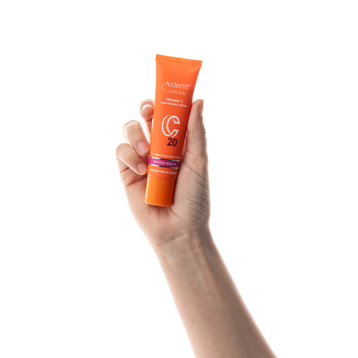 لوسیون ضدچروک حاوی ویتامین CوAHAآردن سی فاکتور